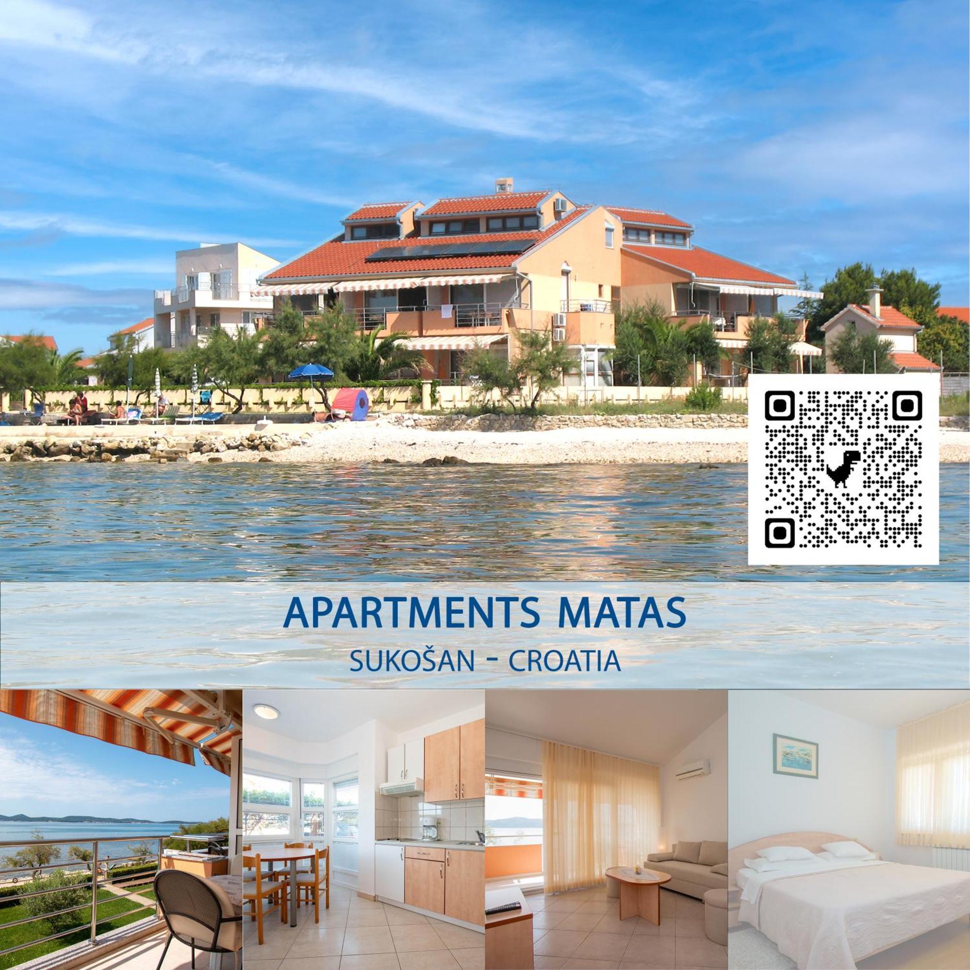 Apartments Matas Sukošan エクステリア 写真